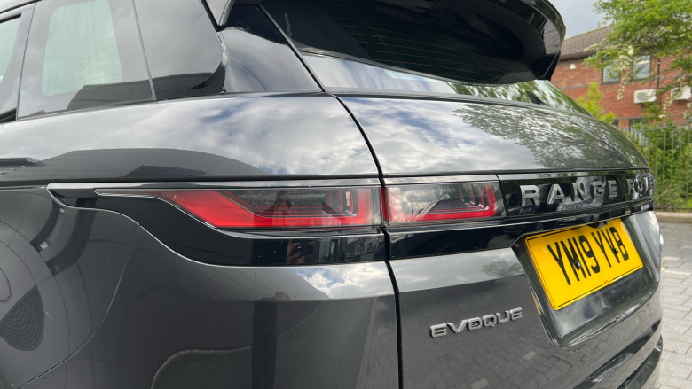 Land Rover Range Rover Evoque 2.0 D180 R-Dynamic HSE 5dr Auto Diesel Hatchback